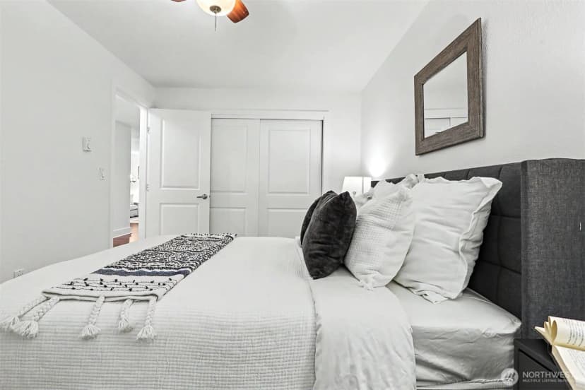 Property photo for 11052 Ne 33rd Place #a4, Bellevue photo 16