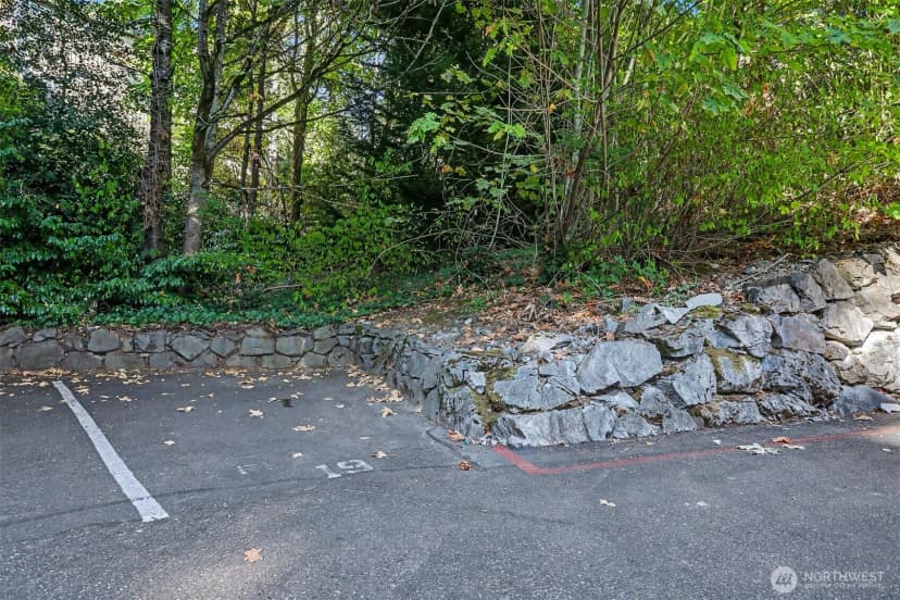 Property photo for 11052 Ne 33rd Place #a4, Bellevue photo 32