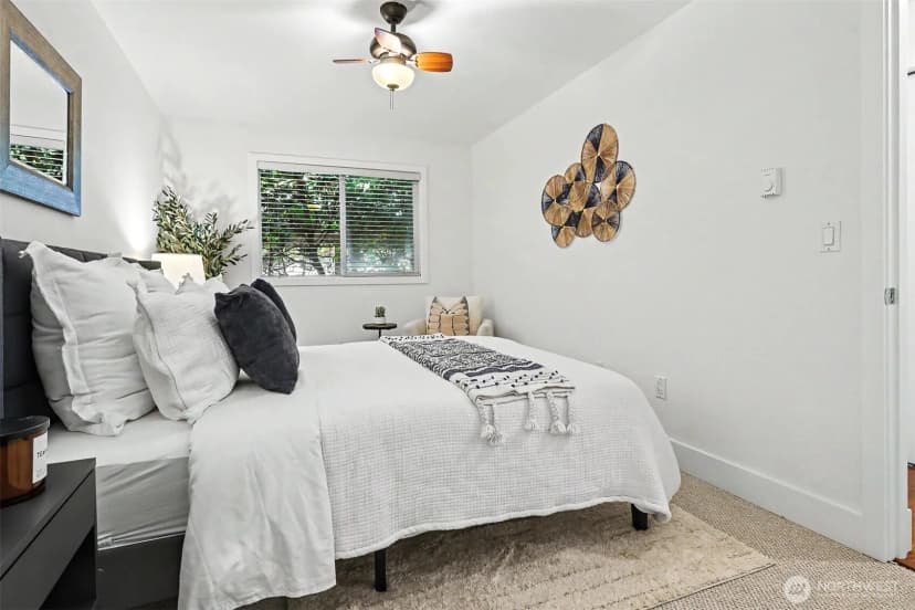 Property photo for 11052 Ne 33rd Place #a4, Bellevue photo 15