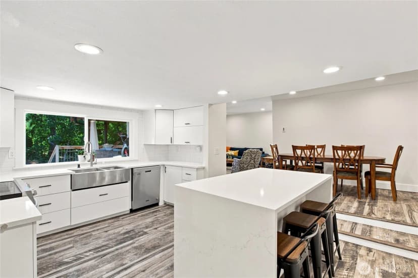 Property photo for 4010 82nd Avenue W, University Place photo 18