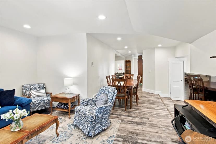 Property photo for 4010 82nd Avenue W, University Place photo 11