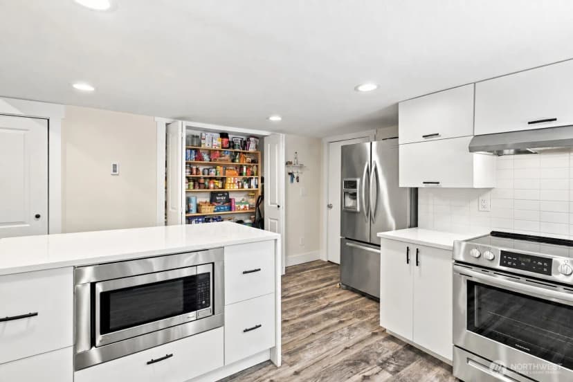 Property photo for 4010 82nd Avenue W, University Place photo 20