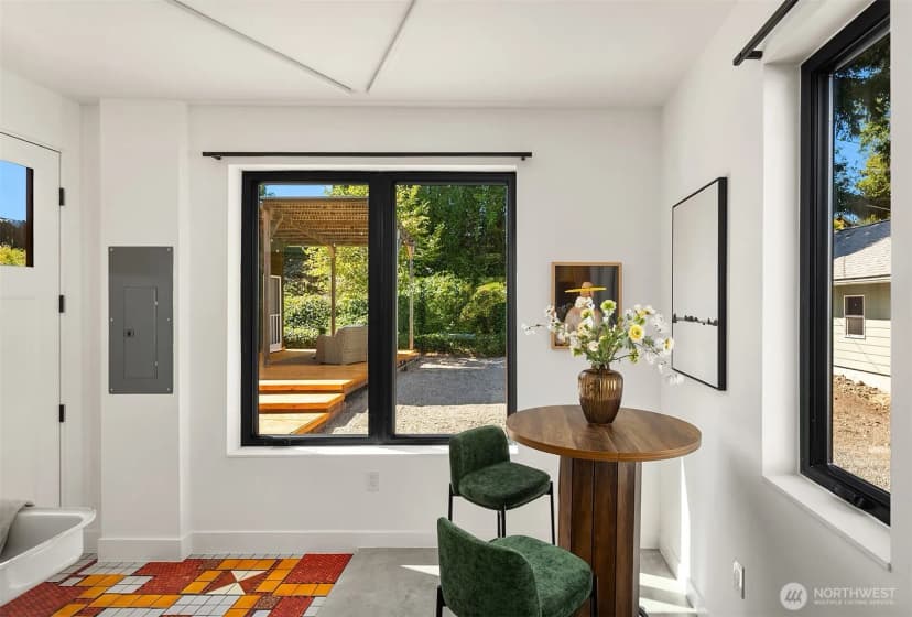 Property photo for 7925 18th Avenue Sw, Seattle photo 10