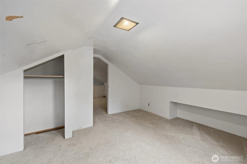 Property photo for 4125 Tracyton Beach Road Nw, Bremerton photo 15
