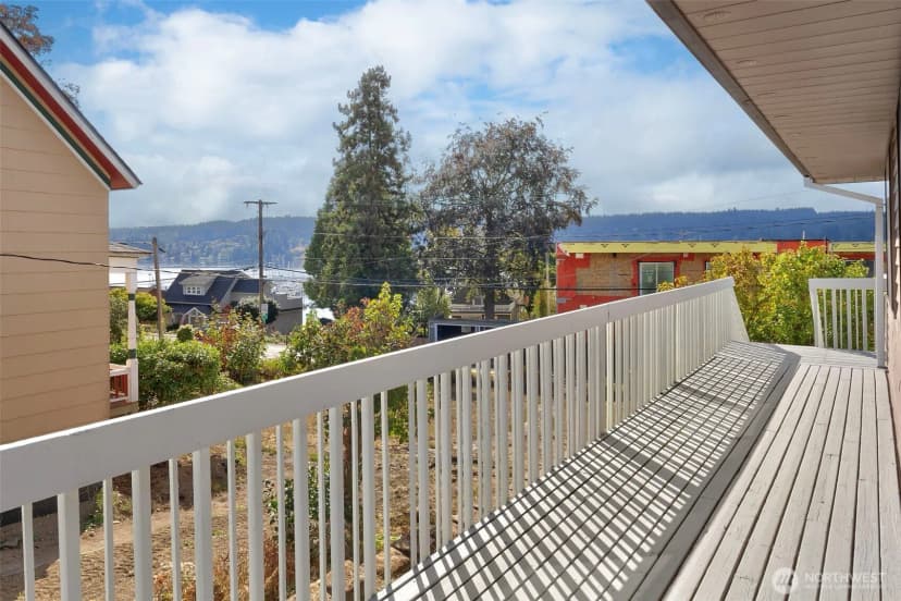 Property photo for 18750 Fjord Drive Ne, Poulsbo photo 9