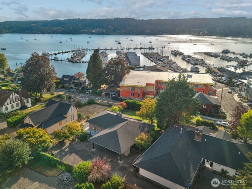 Property photo for 18750 Fjord Drive Ne, Poulsbo photo 4