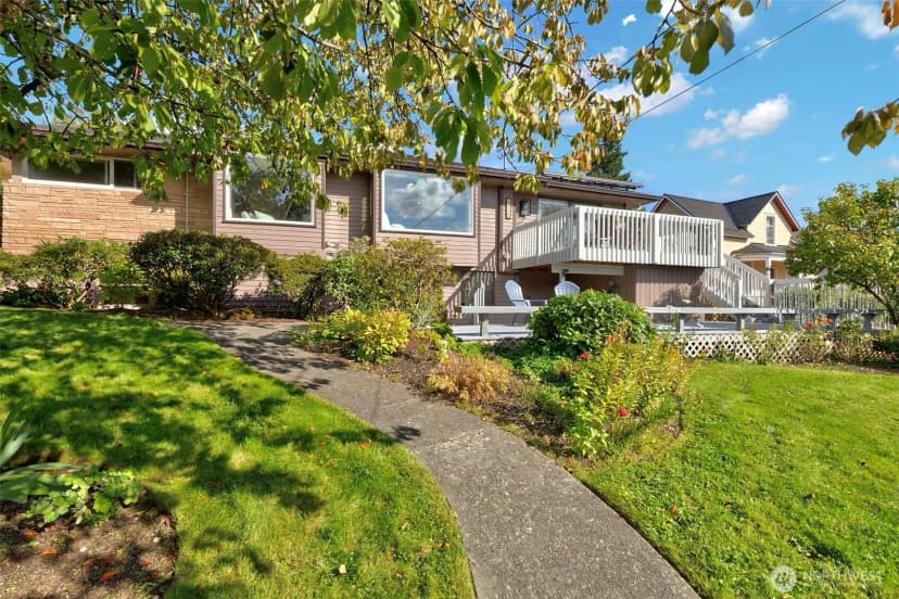 Property photo for 18750 Fjord Drive Ne, Poulsbo photo 2