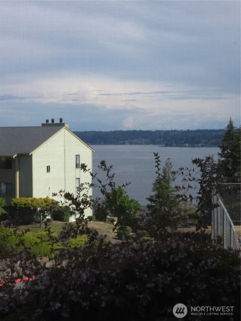 Property photo for 1750 W Sunn Fjord Lane #g101, Bremerton photo 12