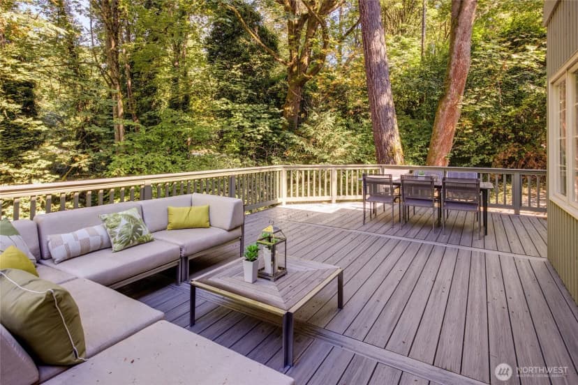 Property photo for 8140 Evergreen Lane, Mercer Island photo 36