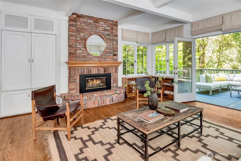 Property photo for 8140 Evergreen Lane, Mercer Island photo 18