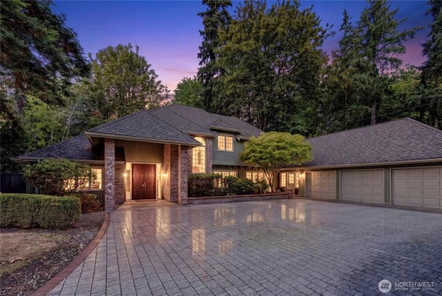 Property photo for 8140 Evergreen Lane, Mercer Island