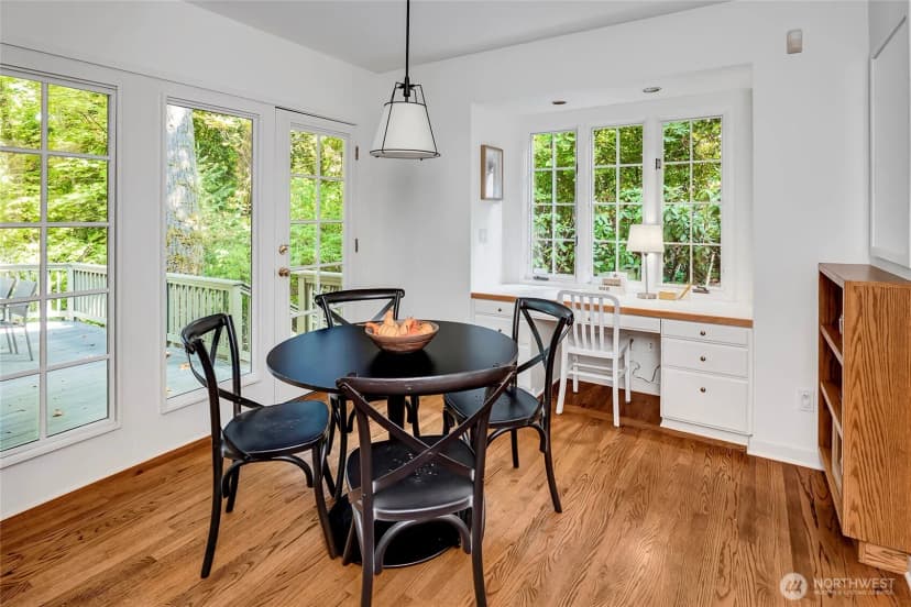 Property photo for 8140 Evergreen Lane, Mercer Island photo 20