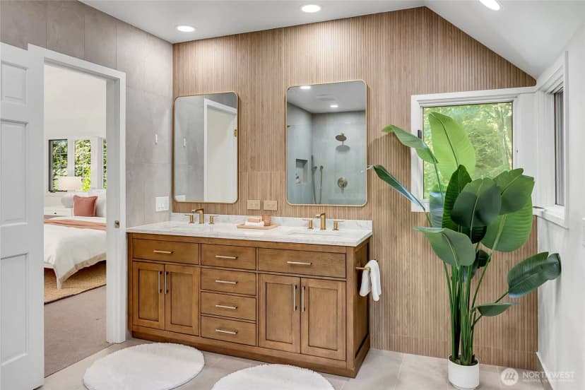 Property photo for 8140 Evergreen Lane, Mercer Island photo 29