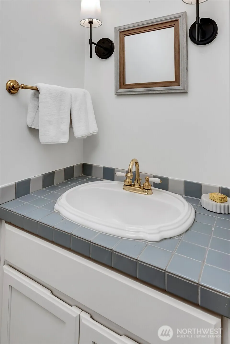 Property photo for 8140 Evergreen Lane, Mercer Island photo 24