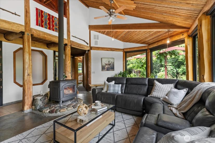 Property photo for 27346 Lake Cavanaugh Road, Mount Vernon photo 6
