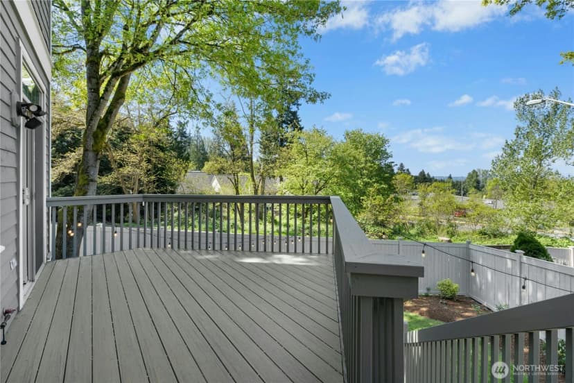 Property photo for 7003 117th Place Ne, Kirkland photo 31