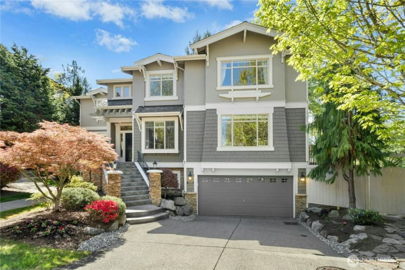 Property photo for 7003 117th Place Ne, Kirkland photo 2