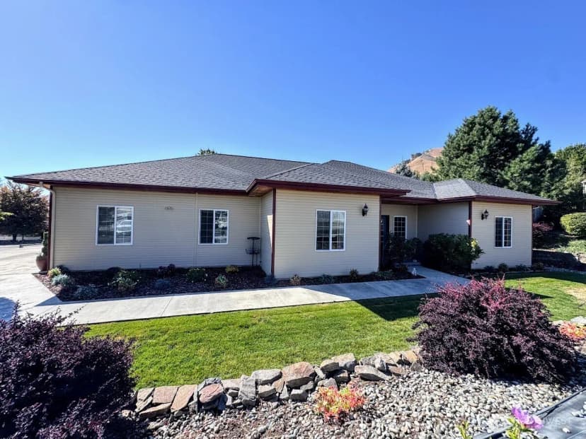 Property photo for 108 N Western Avenue, Wenatchee photo 26