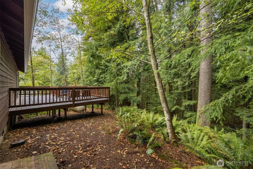 Property photo for 13 Rocky Ridge Drive, Bellingham photo 29