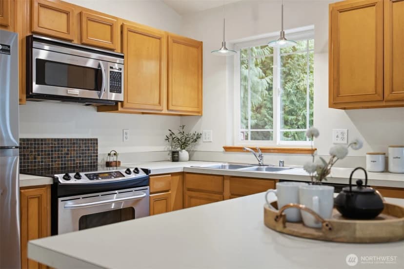 Property photo for 13 Rocky Ridge Drive, Bellingham photo 14