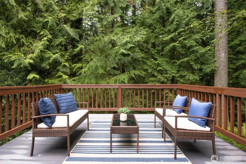 Property photo for 13 Rocky Ridge Drive, Bellingham photo 31