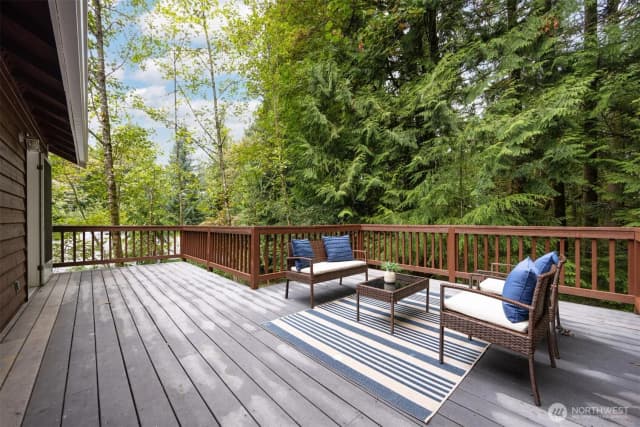 Property photo for 13 Rocky Ridge Drive, Bellingham photo 4