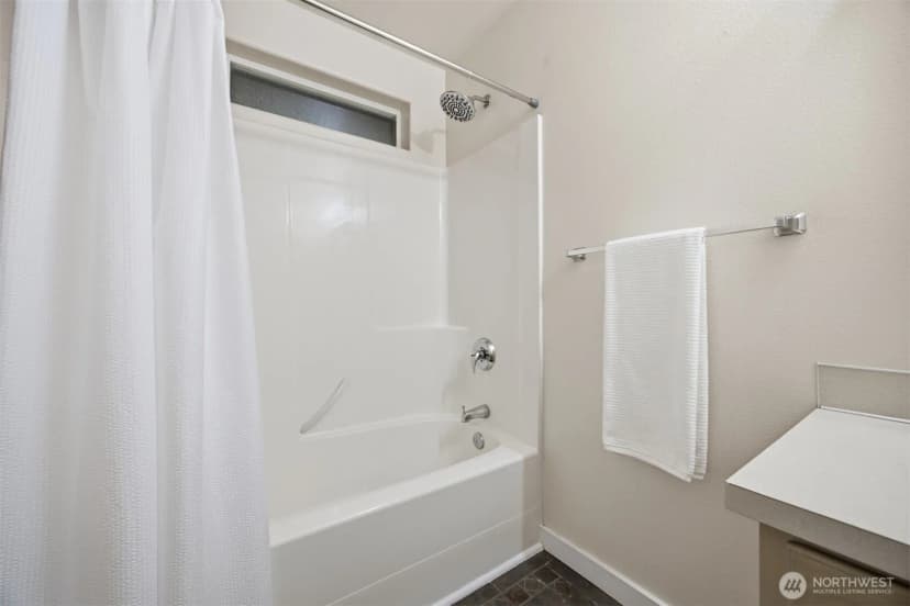 Property photo for 13 Rocky Ridge Drive, Bellingham photo 20