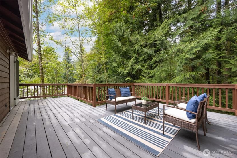 Property photo for 13 Rocky Ridge Drive, Bellingham photo 32