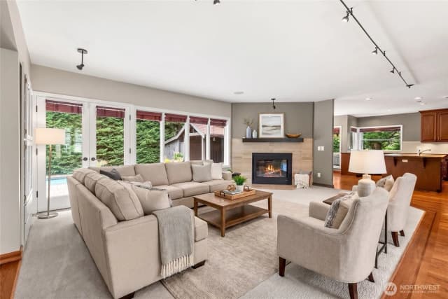 Property photo for 19305 4th Street Sw, Normandy Park photo 5