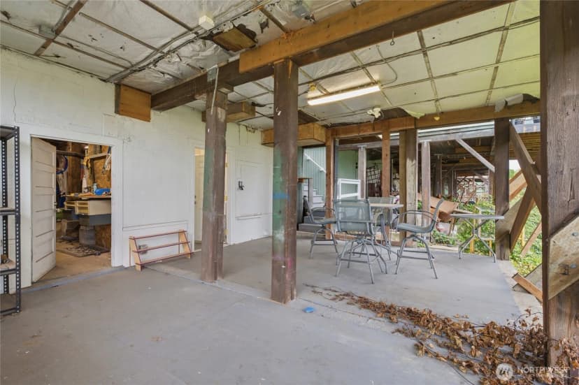 Property photo for 4259 Greenwood Avenue N, Seattle photo 25