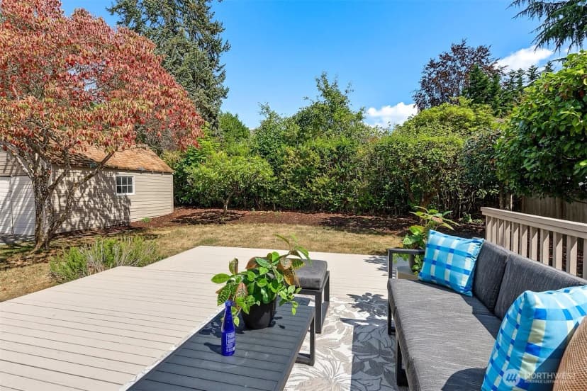 Property photo for 5510 43rd Avenue Ne, Seattle photo 14