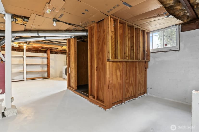 Property photo for 5510 43rd Avenue Ne, Seattle photo 35