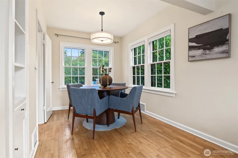 Property photo for 5510 43rd Avenue Ne, Seattle photo 13