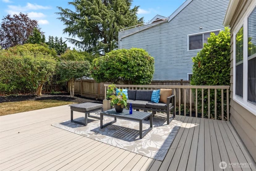 Property photo for 5510 43rd Avenue Ne, Seattle photo 16