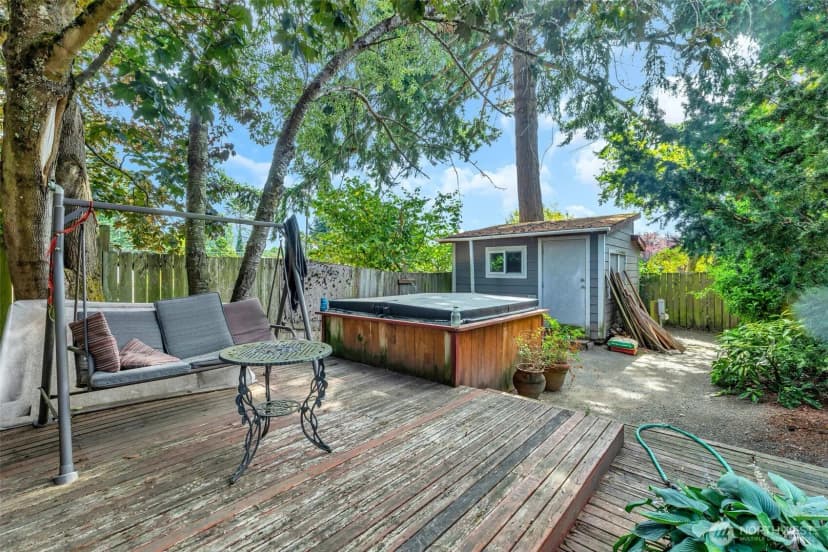 Property photo for 8814 14th Avenue Sw, Seattle photo 38