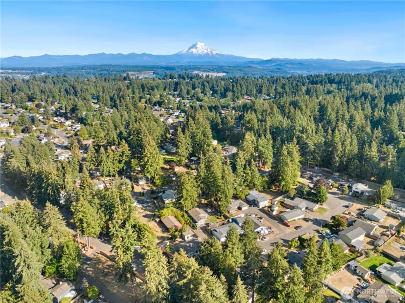 Property photo for 2903 Forest View Court S, Puyallup photo 35