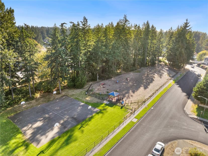 Property photo for 2903 Forest View Court S, Puyallup photo 39