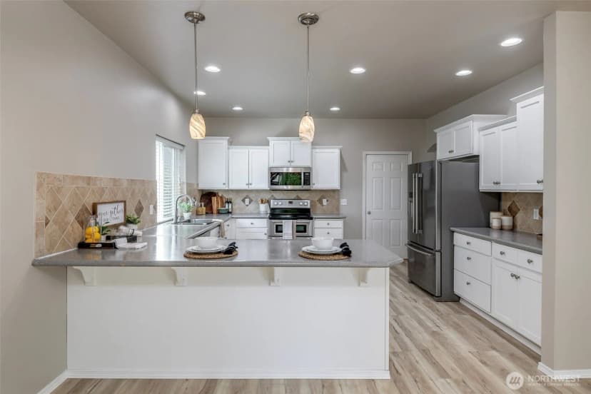 Property photo for 18421 115th Avenue E, Puyallup photo 9