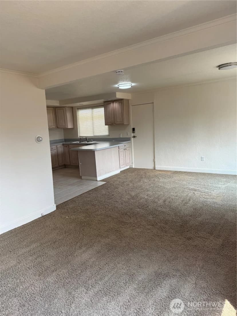Property photo for 3910 Ne 51st Street, Seattle photo 6