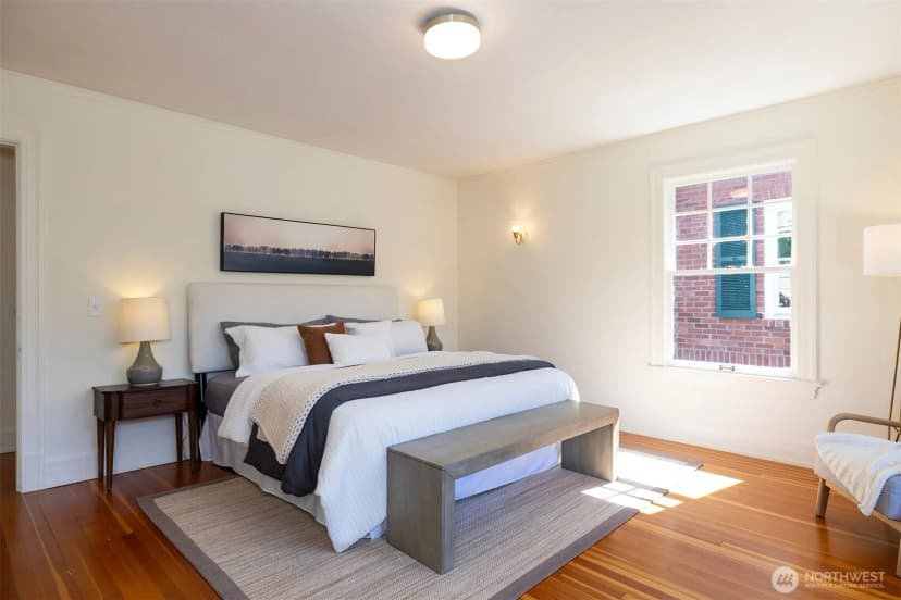 Property photo for 2822 10th Avenue E, Seattle photo 27