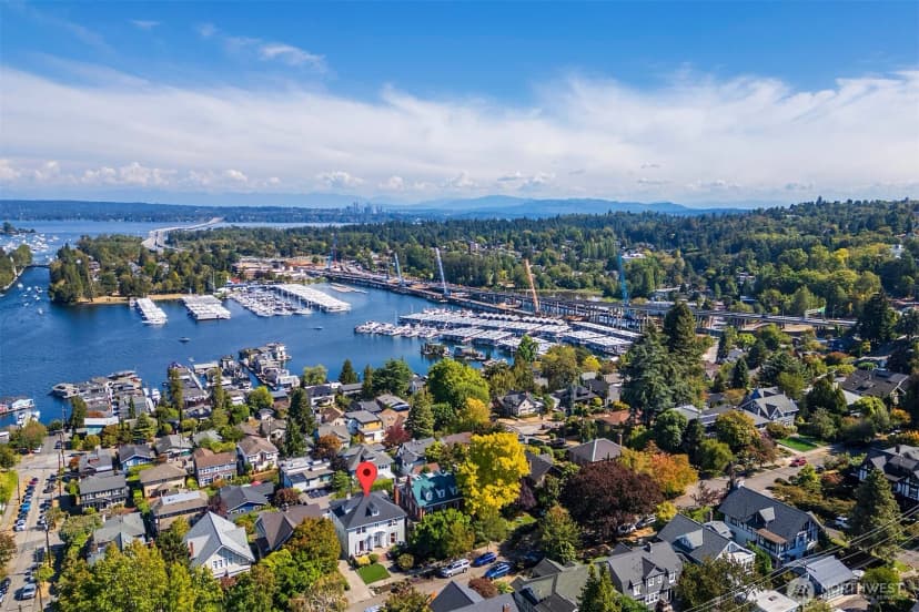 Property photo for 2822 10th Avenue E, Seattle photo 39