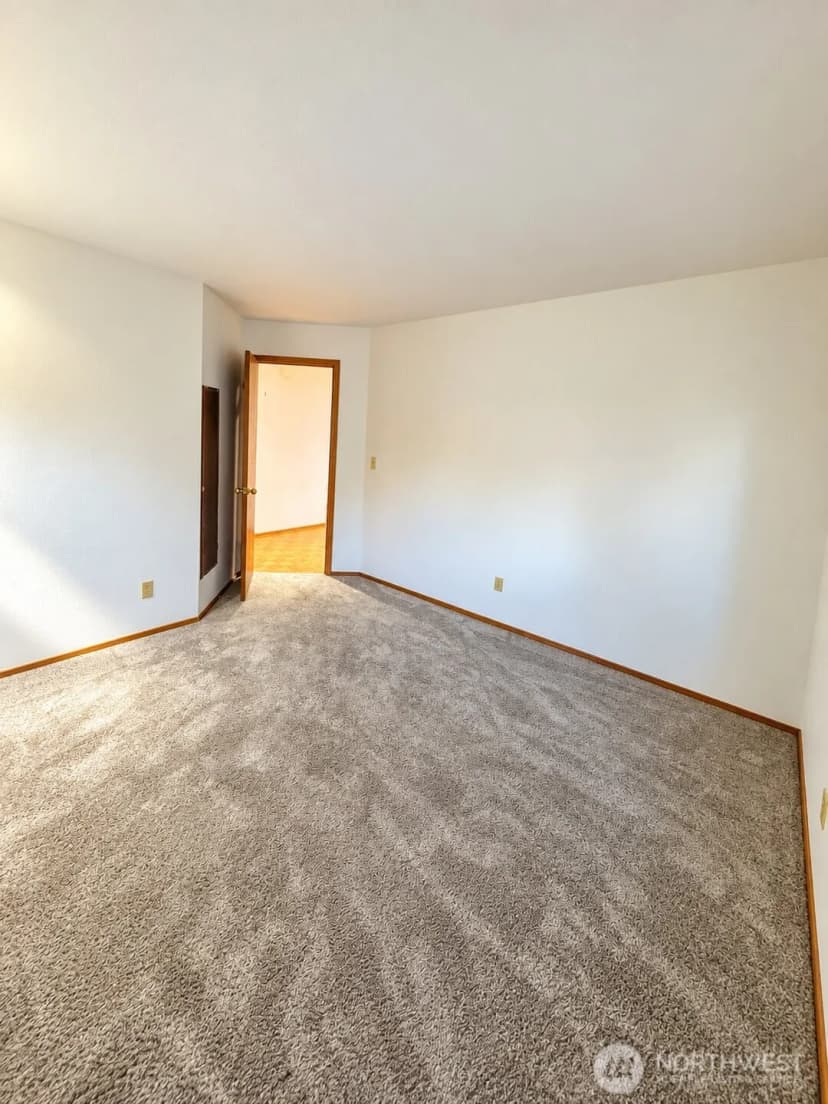 Property photo for 911 Nw Leisure Lane, Bremerton photo 14