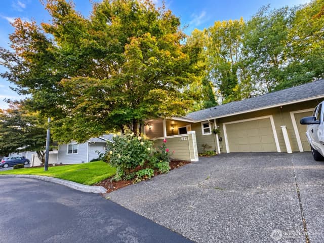 Property photo for 911 Nw Leisure Lane, Bremerton photo 2