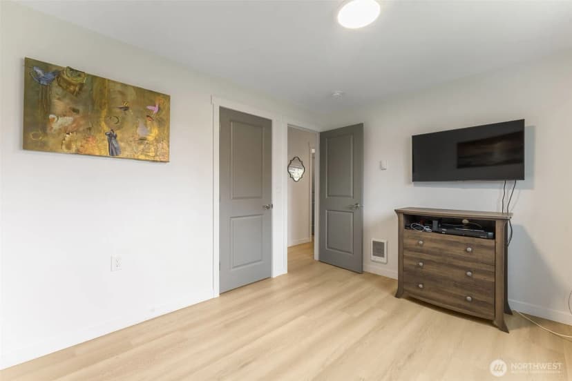 Property photo for 5701 80th Street E, Puyallup photo 29