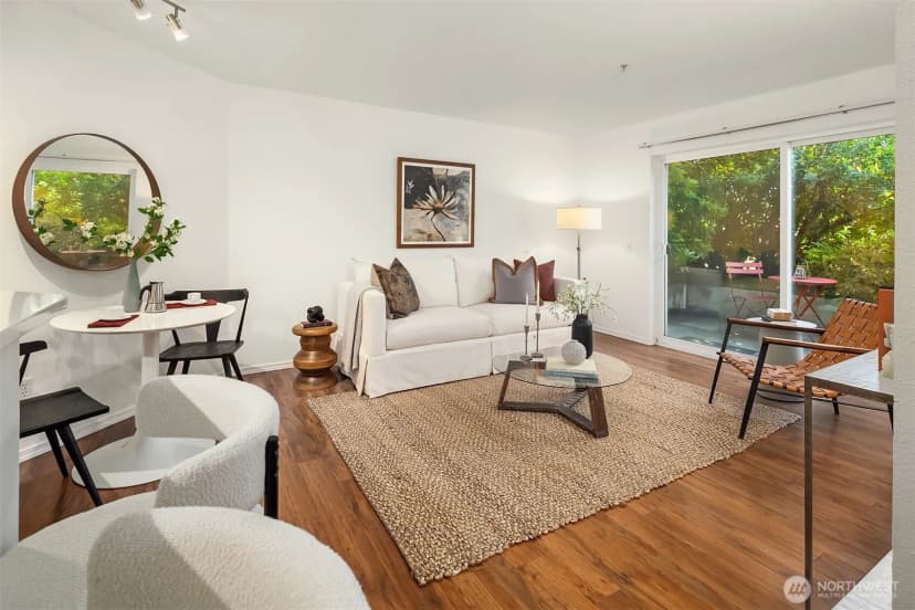 Property photo for 323 Queen Anne Avenue N #217, Seattle photo 2