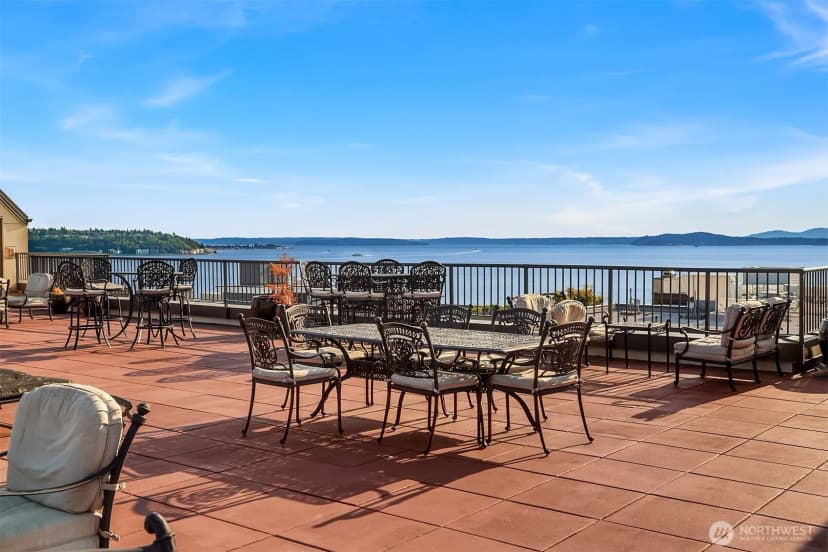 Property photo for 323 Queen Anne Avenue N #217, Seattle photo 27