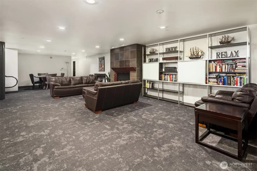 Property photo for 323 Queen Anne Avenue N #217, Seattle photo 24