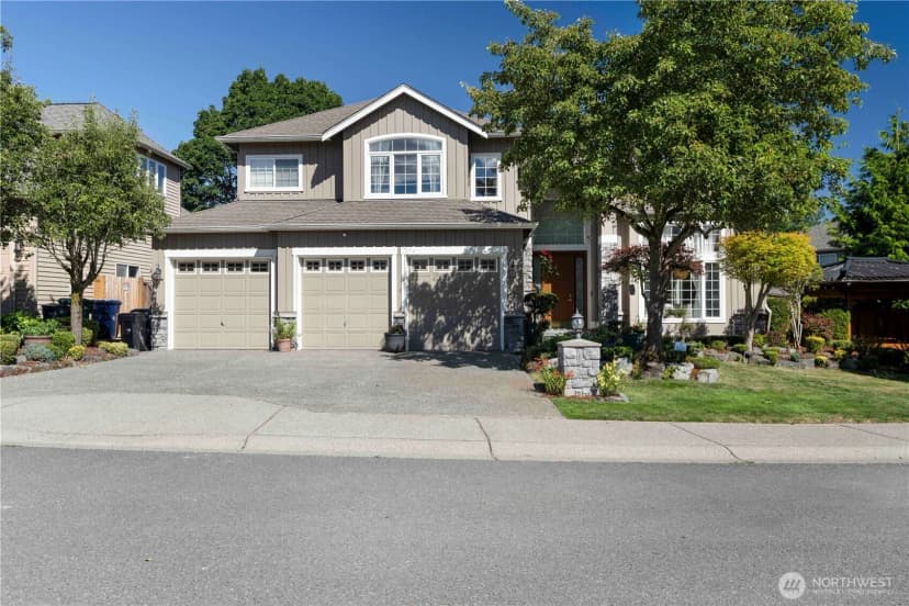 Property photo for 21005 37th Ave Se, Bothell