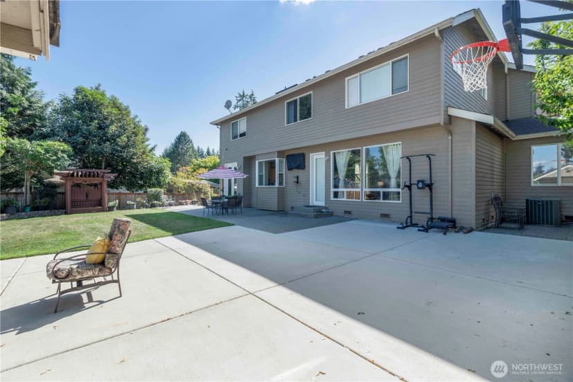 Property photo for 21005 37th Ave Se, Bothell photo 24