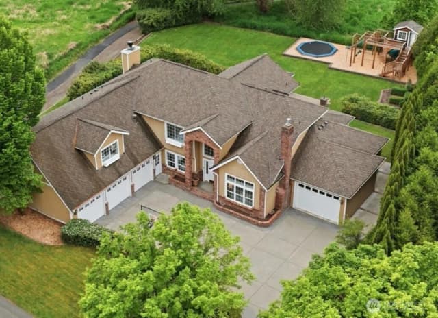 Property photo for 4511 238th Place Se, Sammamish photo 3